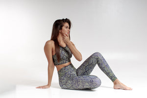 HIGH WAISTED SNAKE SKIN LEGGING